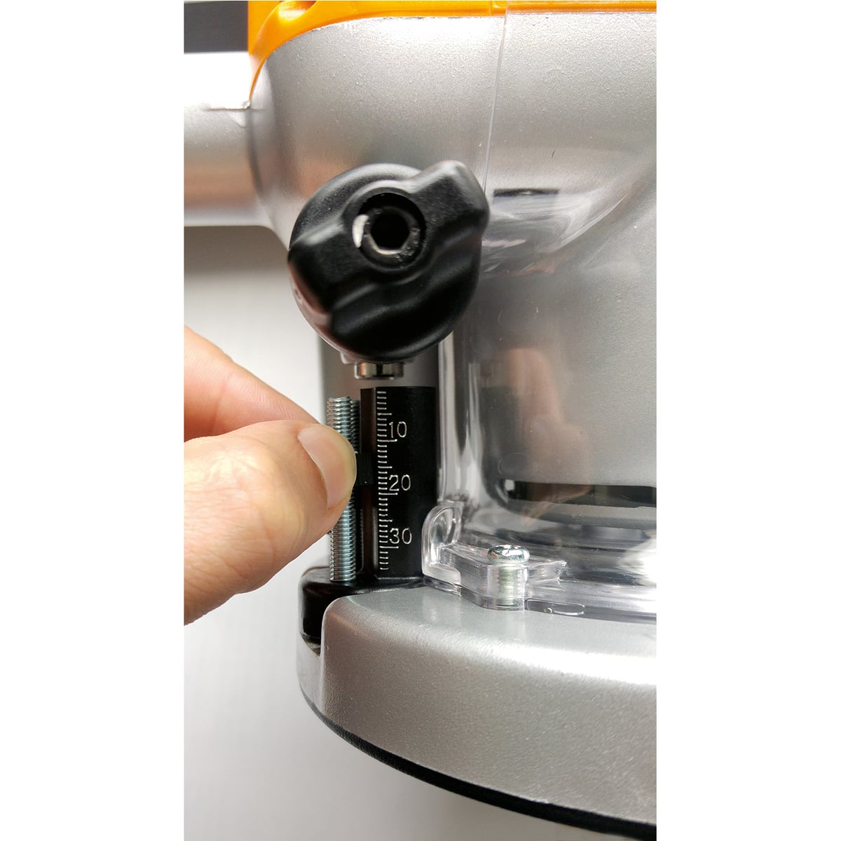 Bovenfreesmachine voor werkbank CMT7E